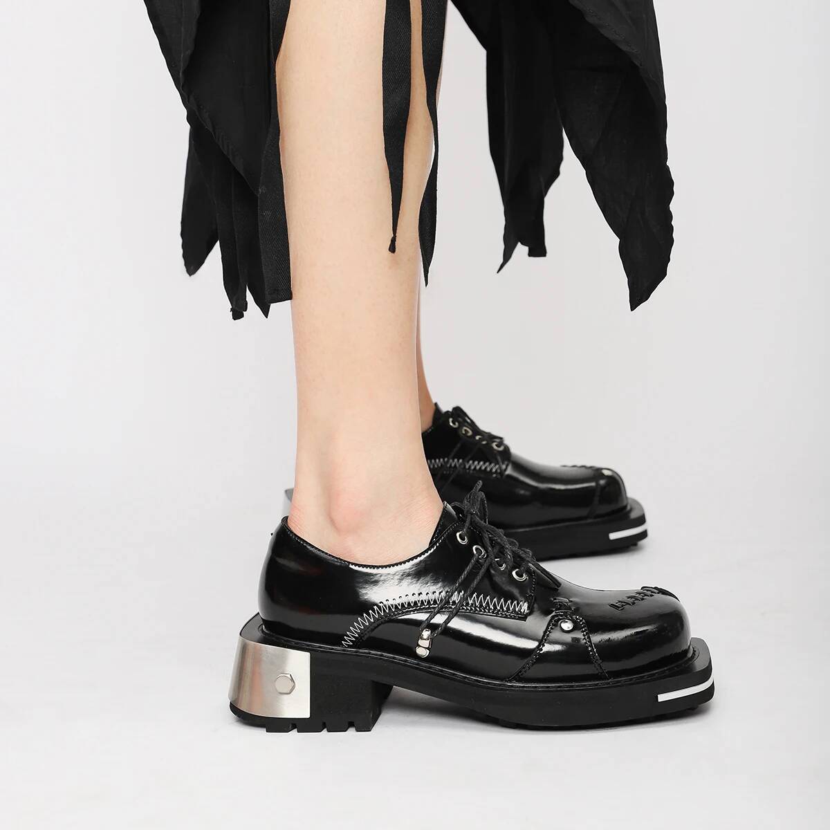 Retro Women Men Metal Genuine  - Women'S Shoes Loafers Black ulasan dan harga